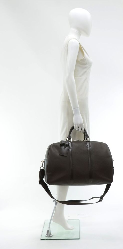 Louis Vuitton Vintage - Taiga Kendall PM - Dark Brown - Taiga