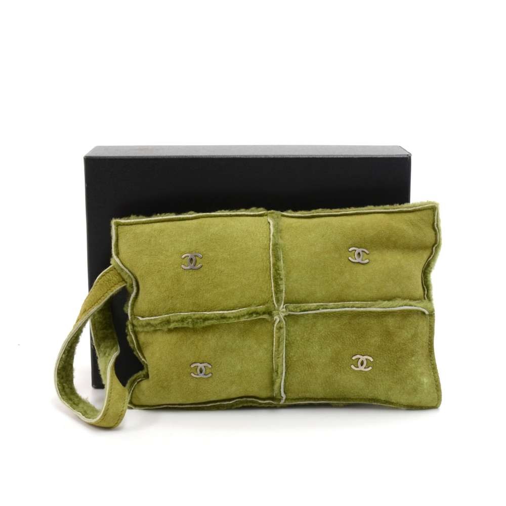 Chanel Chanel Green Mouton Sheepskin Leather Quilted Clutch 
