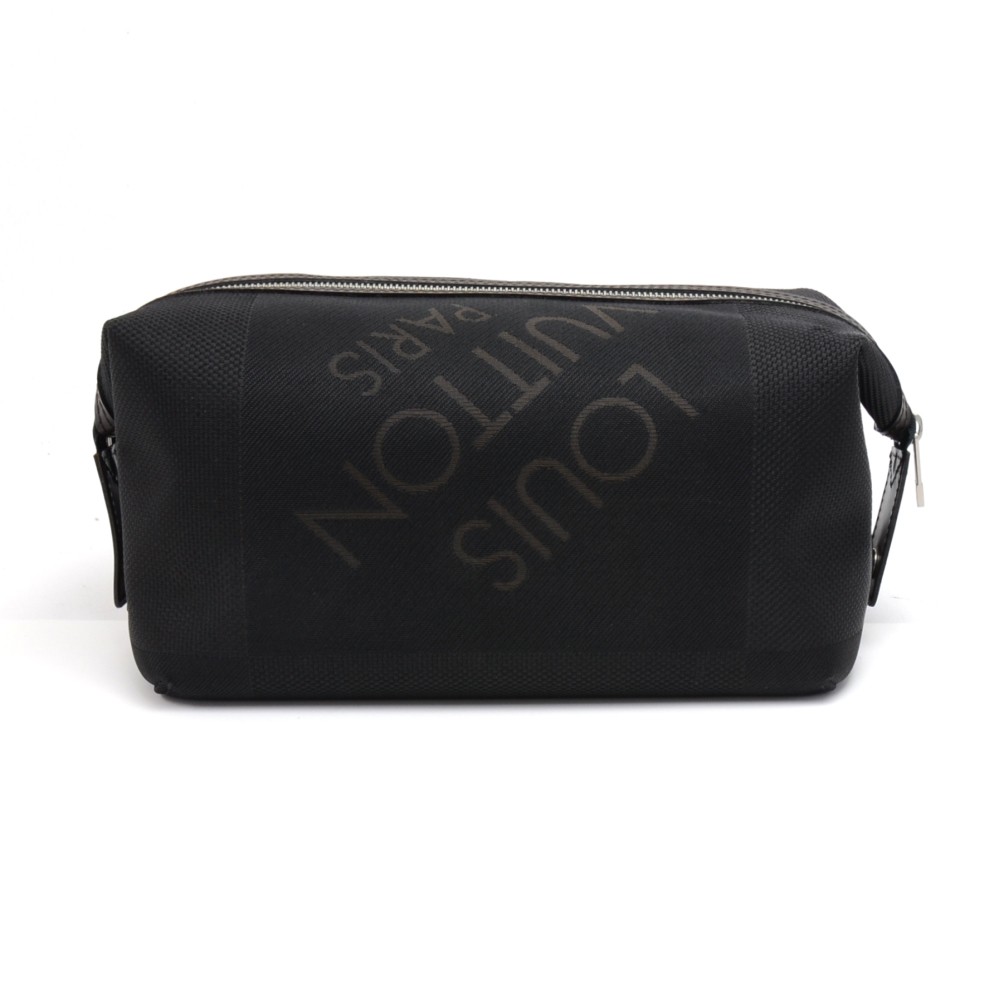 Louis Vuitton Damier Geant Albatros Trousse Toiletry Bag - Black Toiletry  Bags, Bags - LOU724226