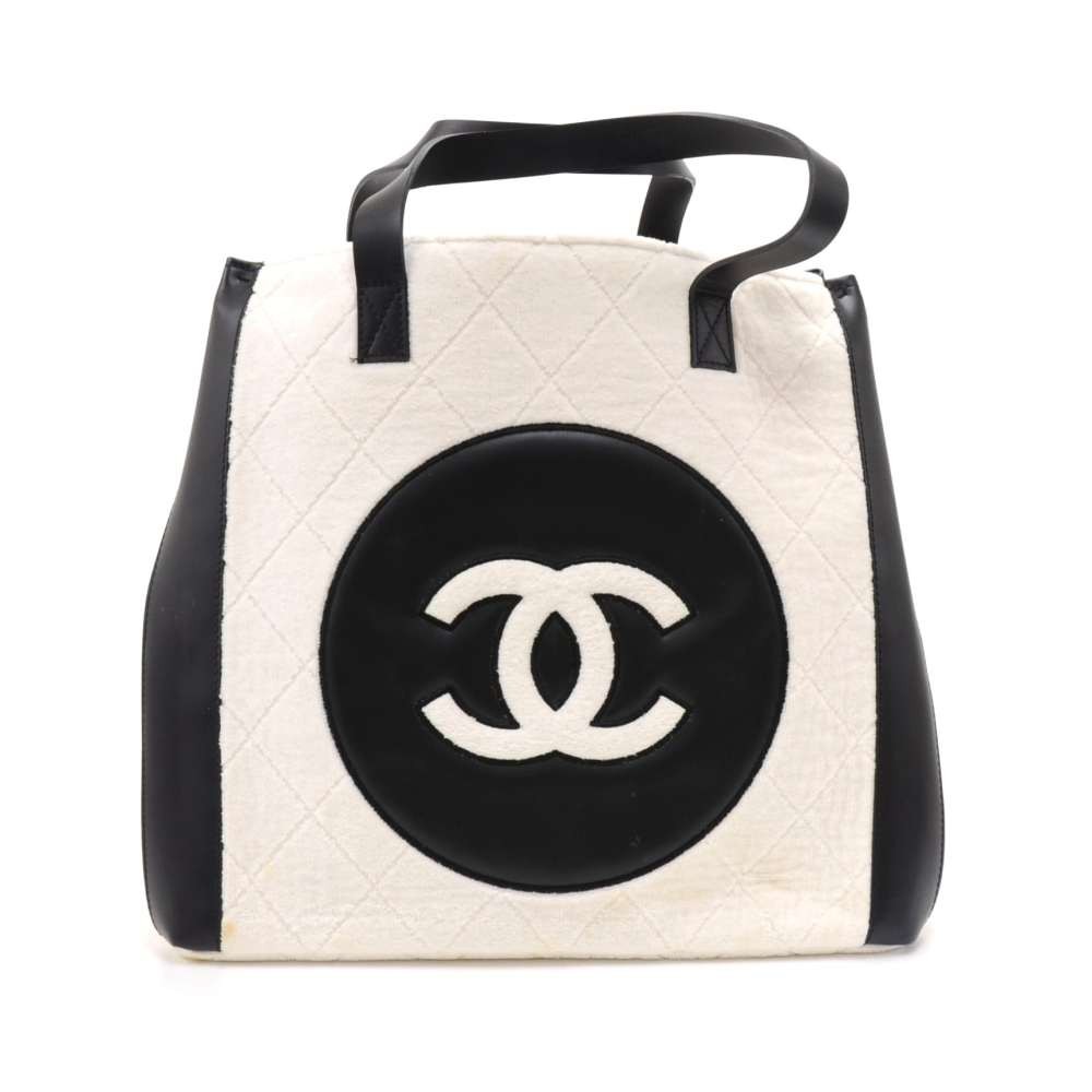Chanel Black Handle CC Logo White Leather Hobo Bag s28ca19