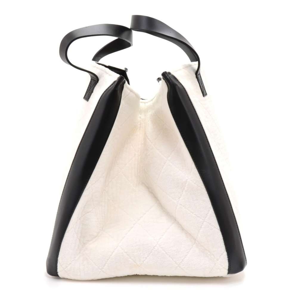 Chanel Logo Bag - 810 For Sale on 1stDibs  chanel cc logo bag, chanel logo  on bag, chanel handbag logo