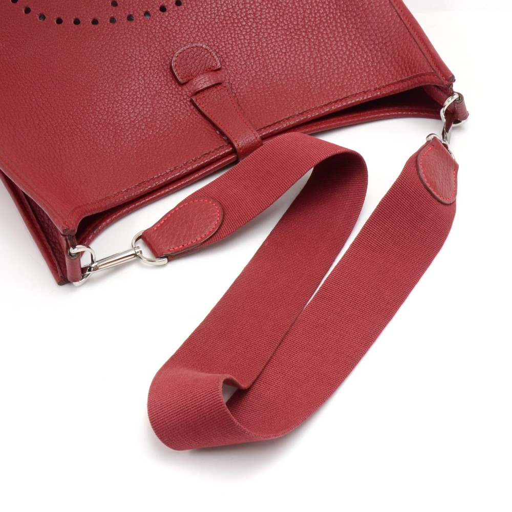 Hermès Red Clemence Leather Evelyne I Pm (authentic Pre-owned)