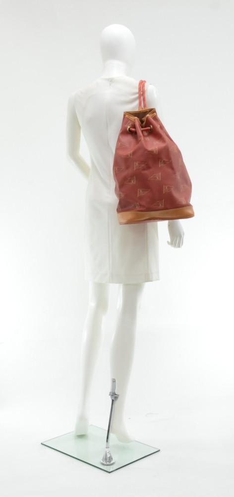 Louis Vuitton Vintage Red LV Cup Coated Canvas Saint-Tropez Drawstring  Backpack Gold Hardware, 1995 Available For Immediate Sale At Sotheby's