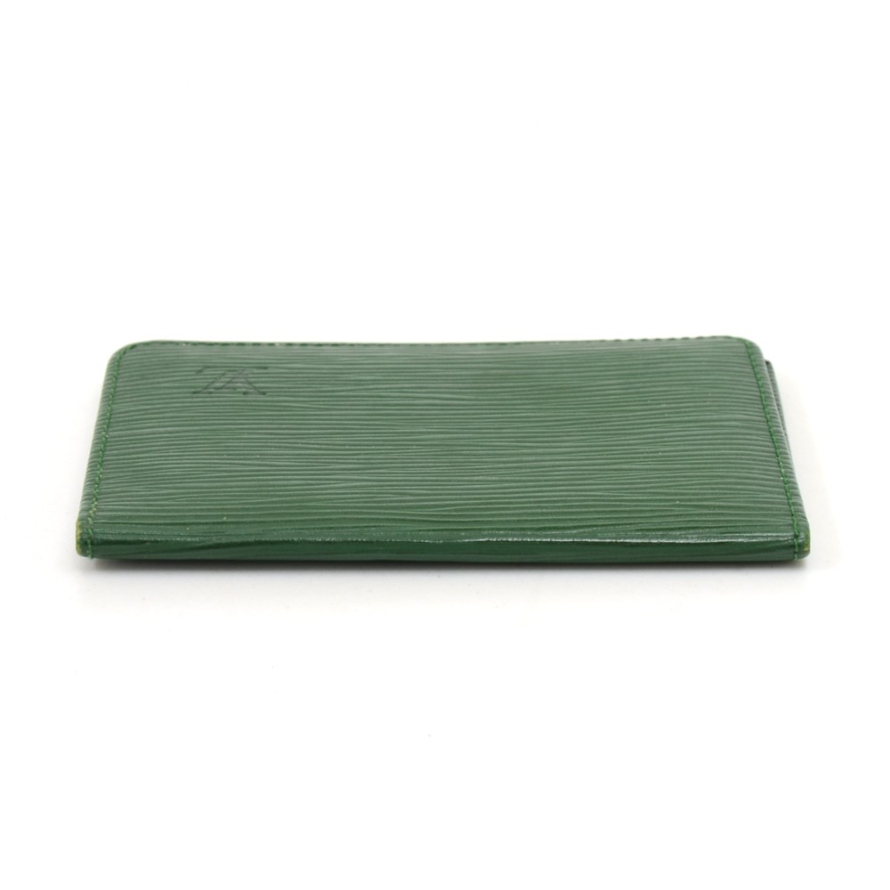 LOUIS VUITTON Green Epi Leather Coin Purse Card Holder Wallet