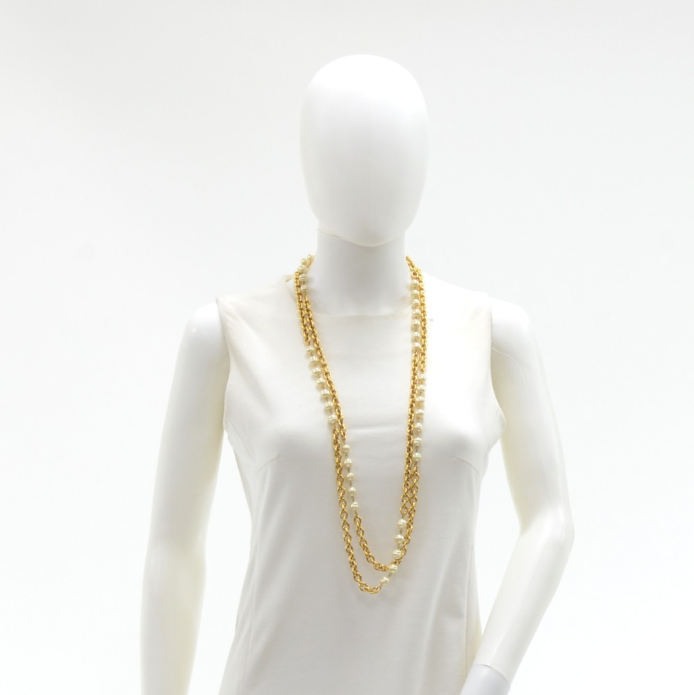 vintage chanel long necklace