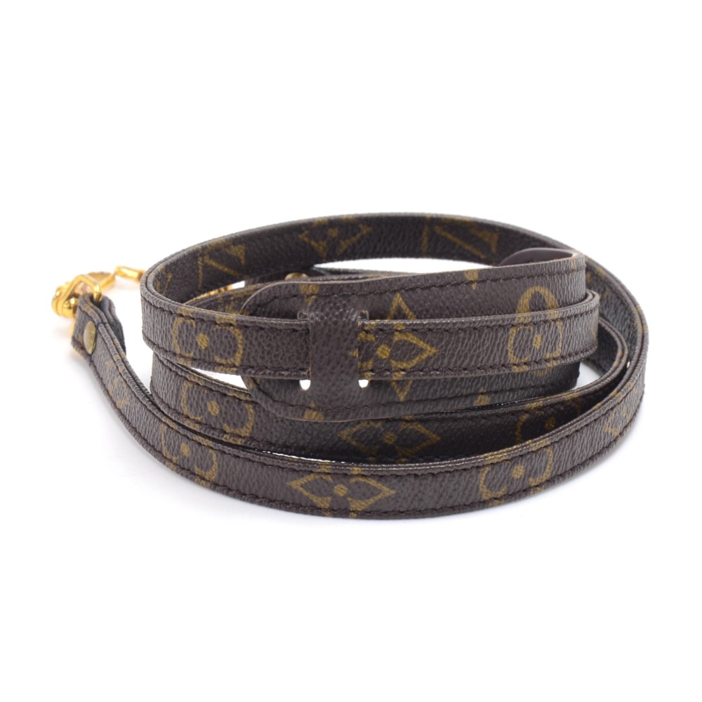 Best Reduced!!! Vintage Louis Vuitton Lv Monogram Strap. Approx 36 1/2  From Clip To Clip. Authentic. for sale in Cypress, Texas for 2024