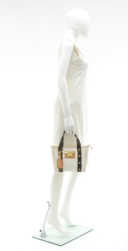 Antigua handbag Louis Vuitton White in Denim - Jeans - 34762166