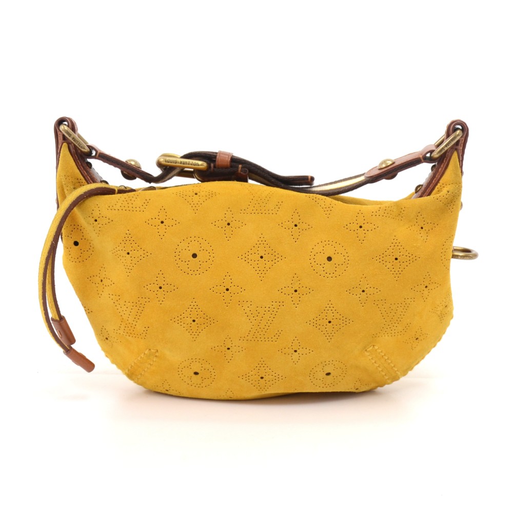 Louis Vuitton Mais Monogram Suede Limited Edition Onatah Fleurs PM Bag  Yellow ref.262007 - Joli Closet
