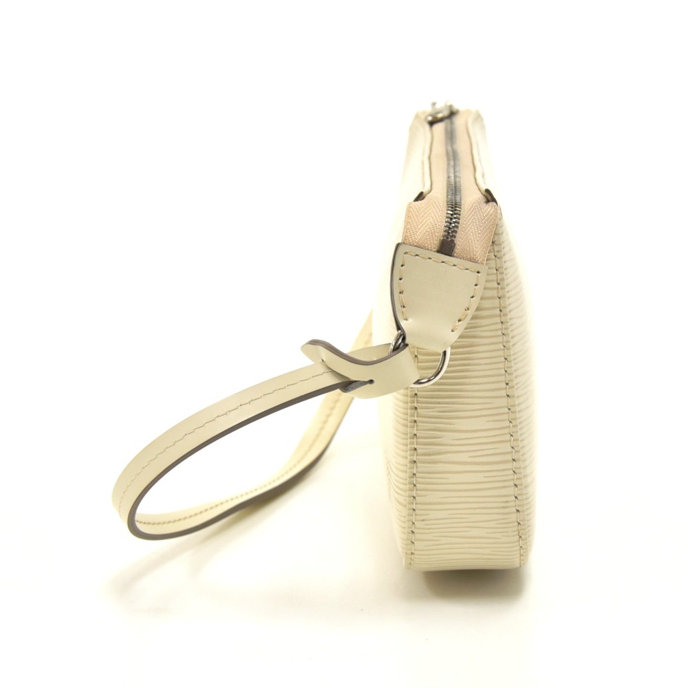 Louis Vuitton Epi Pochette Accessoires (SHG-30283) – LuxeDH