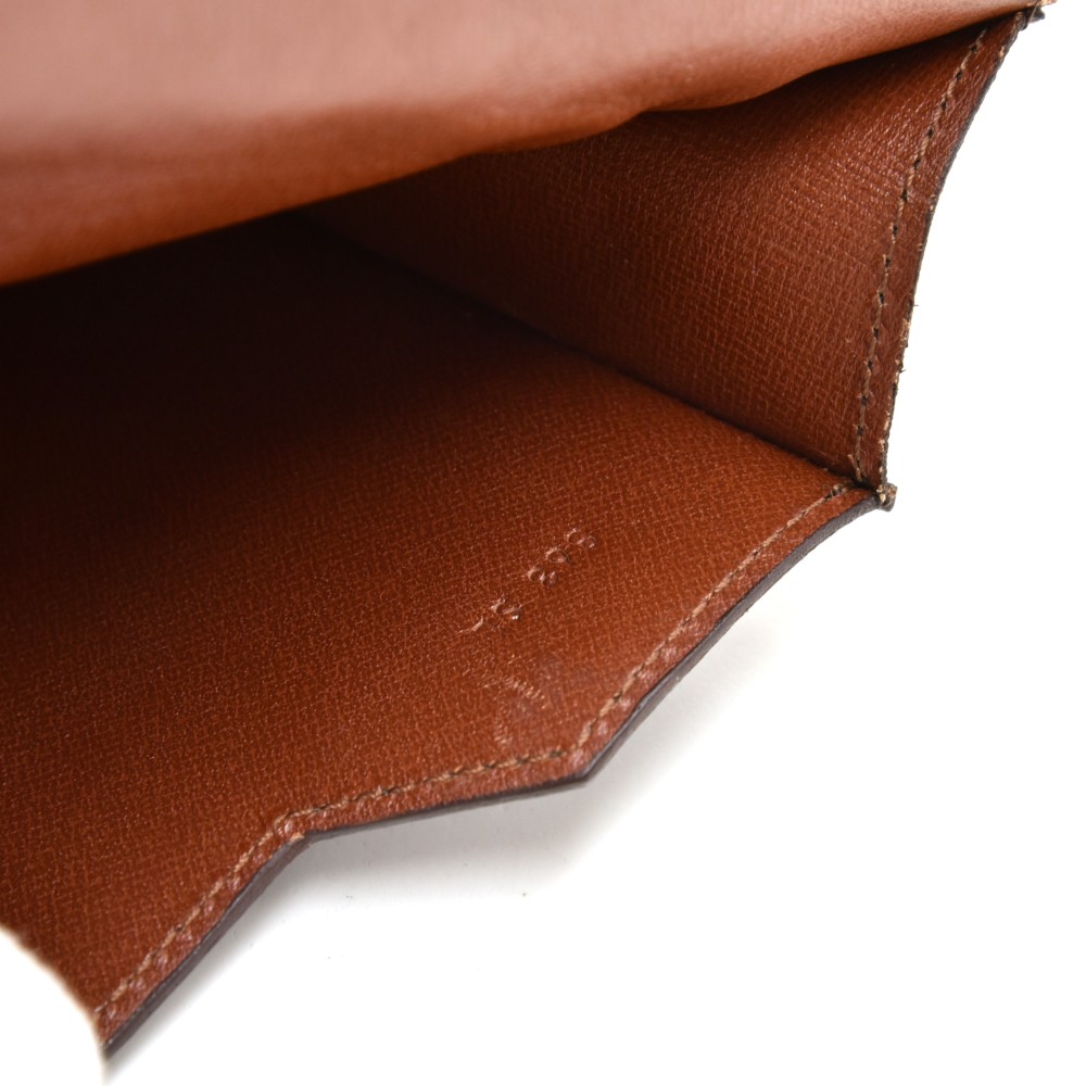 Louis Vuitton, Bags, Authentic Louis Vuitton Vintage Brown Monogram Envelope  Wallet 863 An