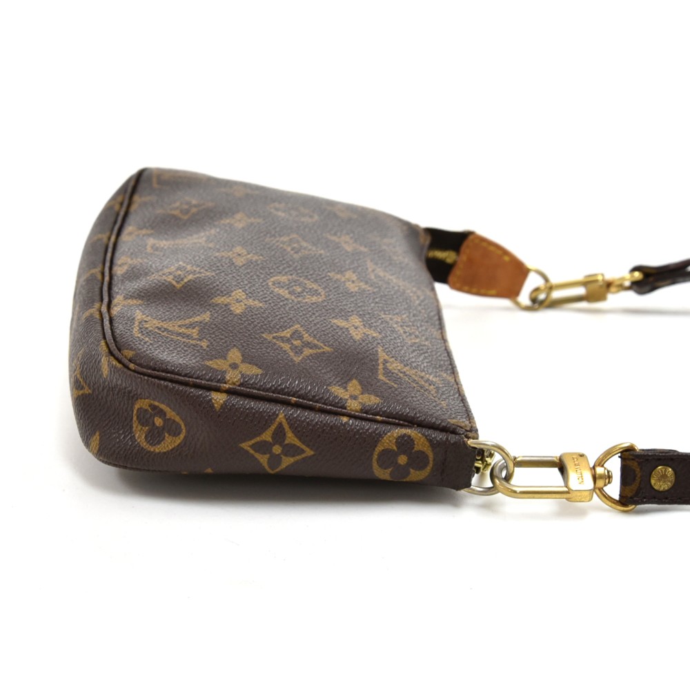 Louis Vuitton Pochette Accessoires Shoulder Bag – Timeless Vintage Company