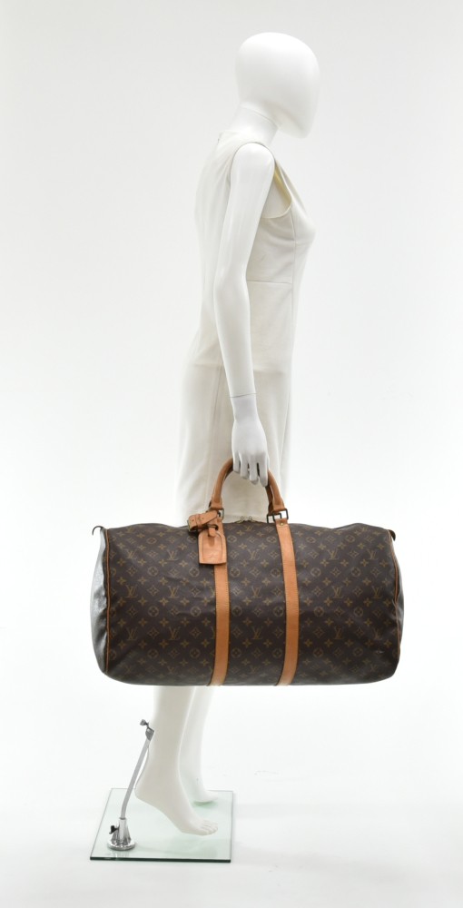 Louis Vuitton Monogram Canvas Keepall 55 Duffle Bag (SHF-22928)