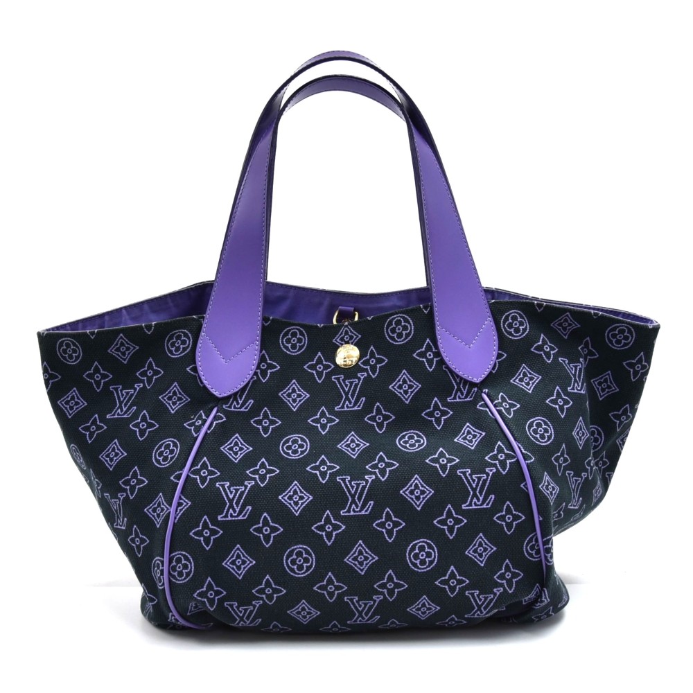 WHAT 2 WEAR of SWFL - Just in… Louis Vuitton Cabas Ipanema and