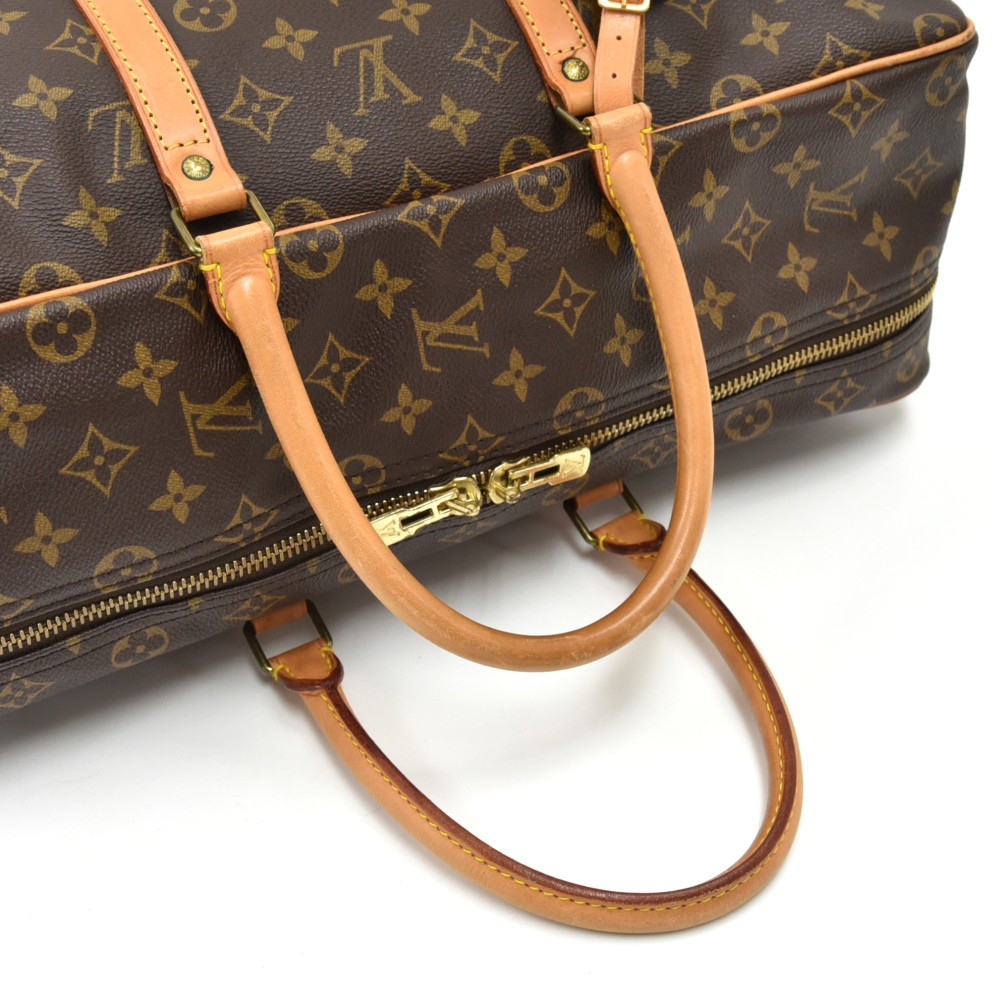 Louis Vuitton model: Sirius 45 Monogram canvas Brown Leather ref.968179 -  Joli Closet