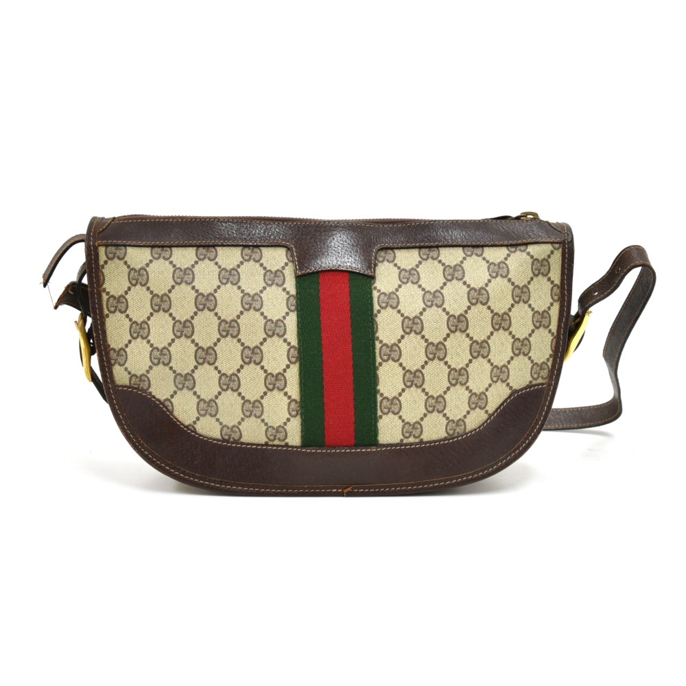 Gucci Vintage Beige Monogram Canvas Cosmetic Bag Clutch Bag – OPA Vintage