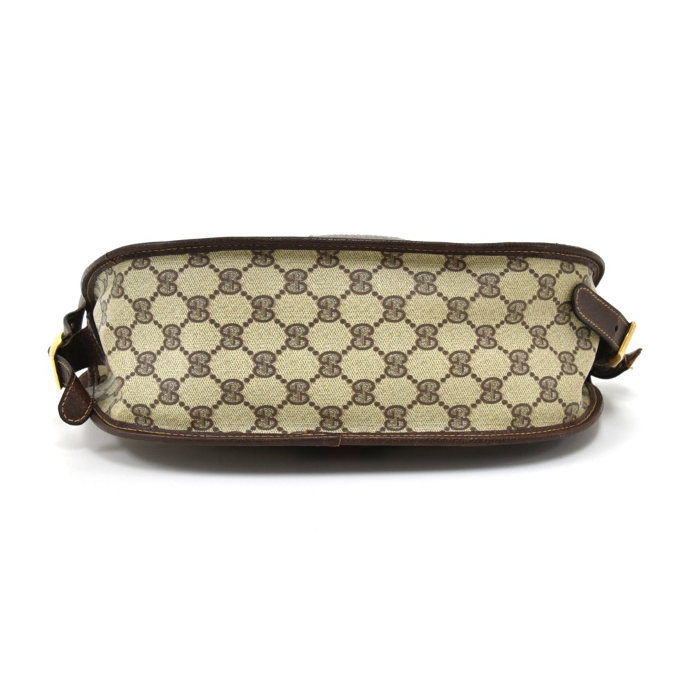 Gucci Vintage Beige Monogram Canvas Cosmetic Bag Clutch Bag – OPA Vintage