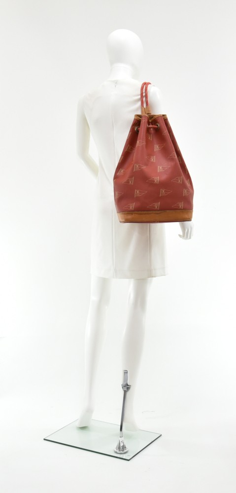 Louis Vuitton 1994 pre-owned Limited Edition Saint Tropez LV Cup Shoulder  Bag - Farfetch