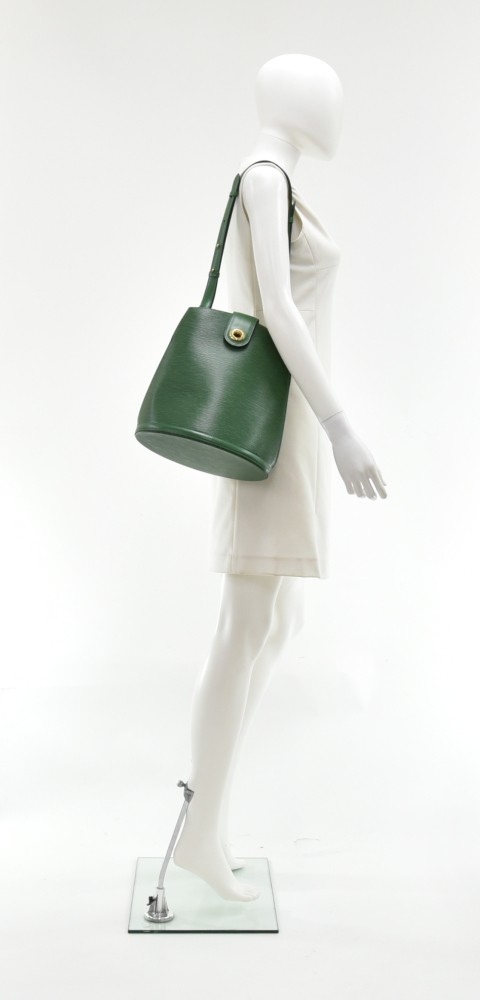 Louis Vuitton Epi Cluny Shoulder Bag M52254 Borneo Green Leather