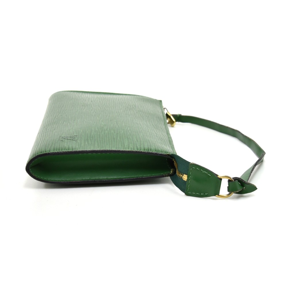 Louis Vuitton Vintage Borneo Green Epi Leather Small Pochette Messenger Bag  - Yoogi's Closet