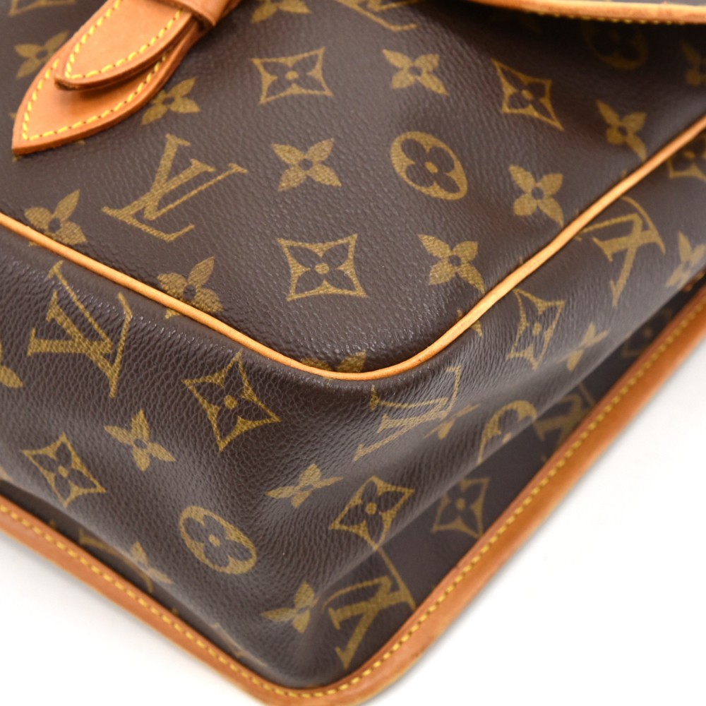 Louis Vuitton, Bags, Vintage Louis Vuitton Gibeciere Gm Mng Bag