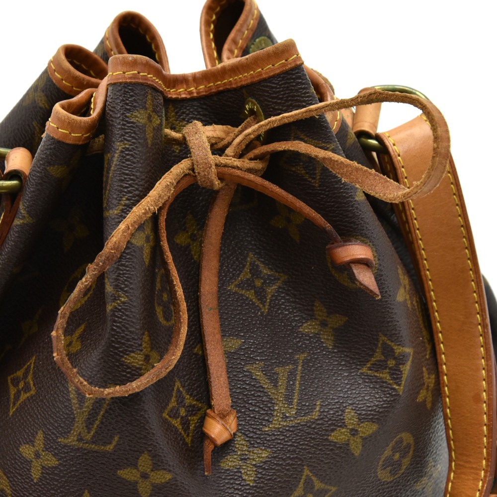 LOUIS VUITTON Petit Noe Used Shoulder Bag M42226 Brown Vintage #BG185 –  VINTAGE MODE JP
