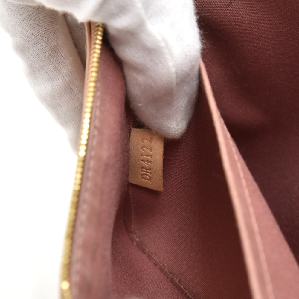 Louis Vuitton Rose Velours Monogram Vernis Accessories Pochette NM Bag -  Yoogi's Closet