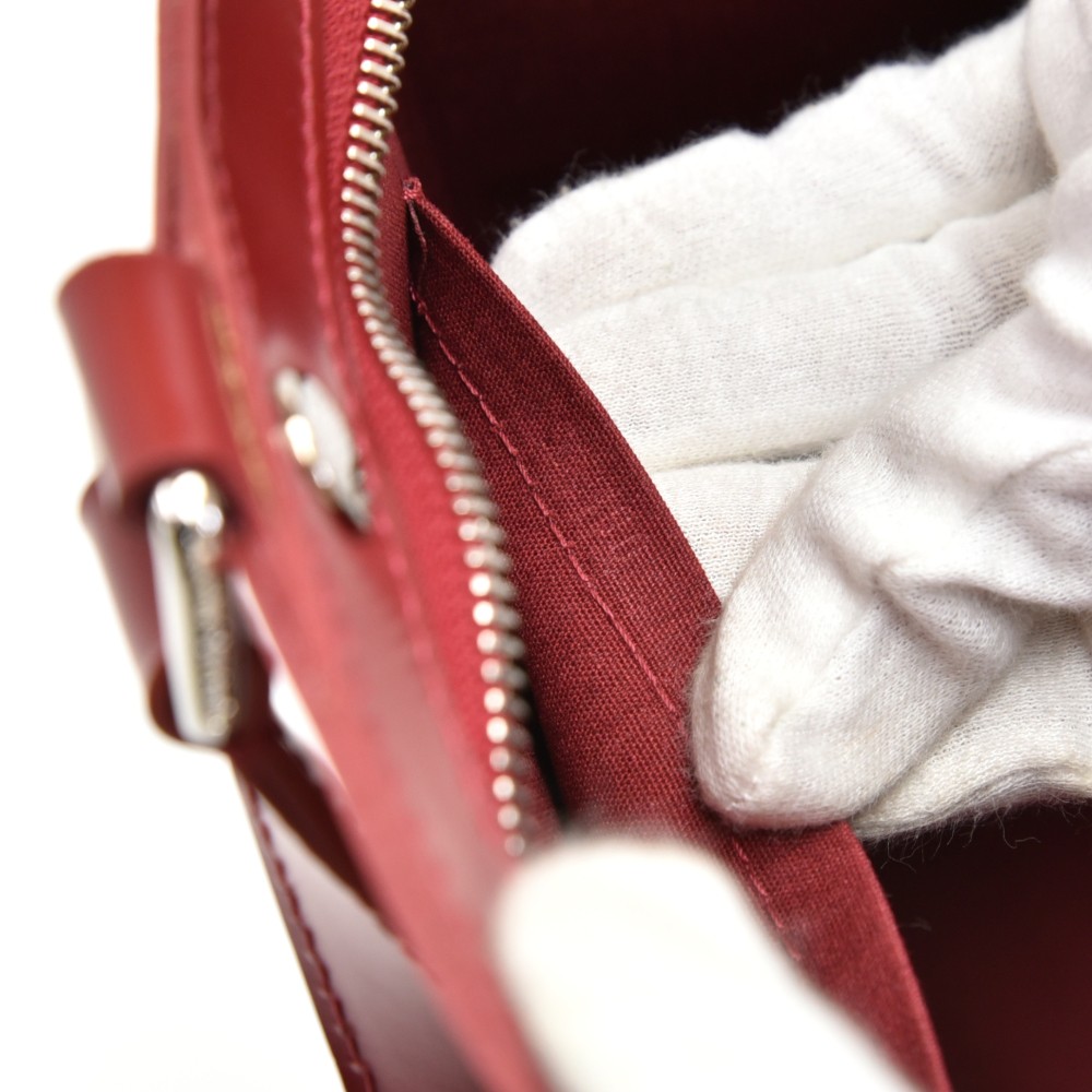 Louis Vuitton Carmine EPI Leather Brea mm Bag