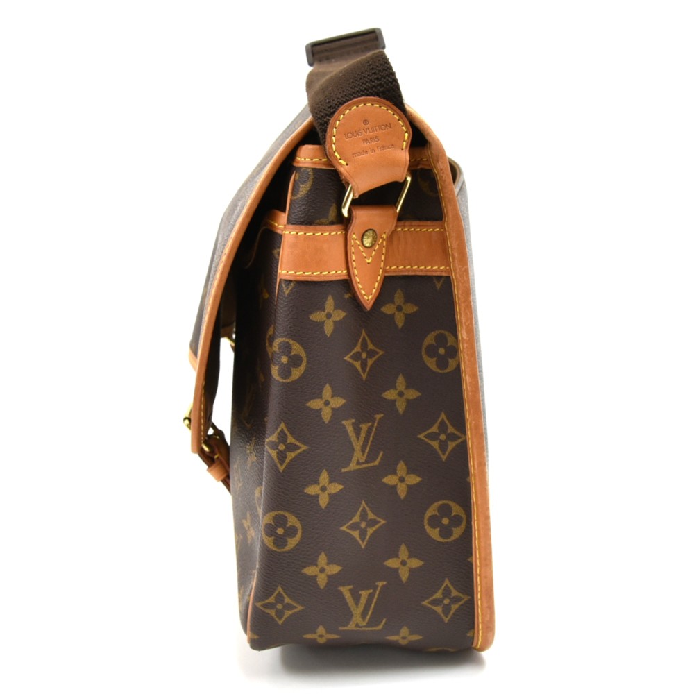 Louis Vuitton, A monogram canvas 'Sac Gibeciere GM' messenger bag, 1991. -  Bukowskis