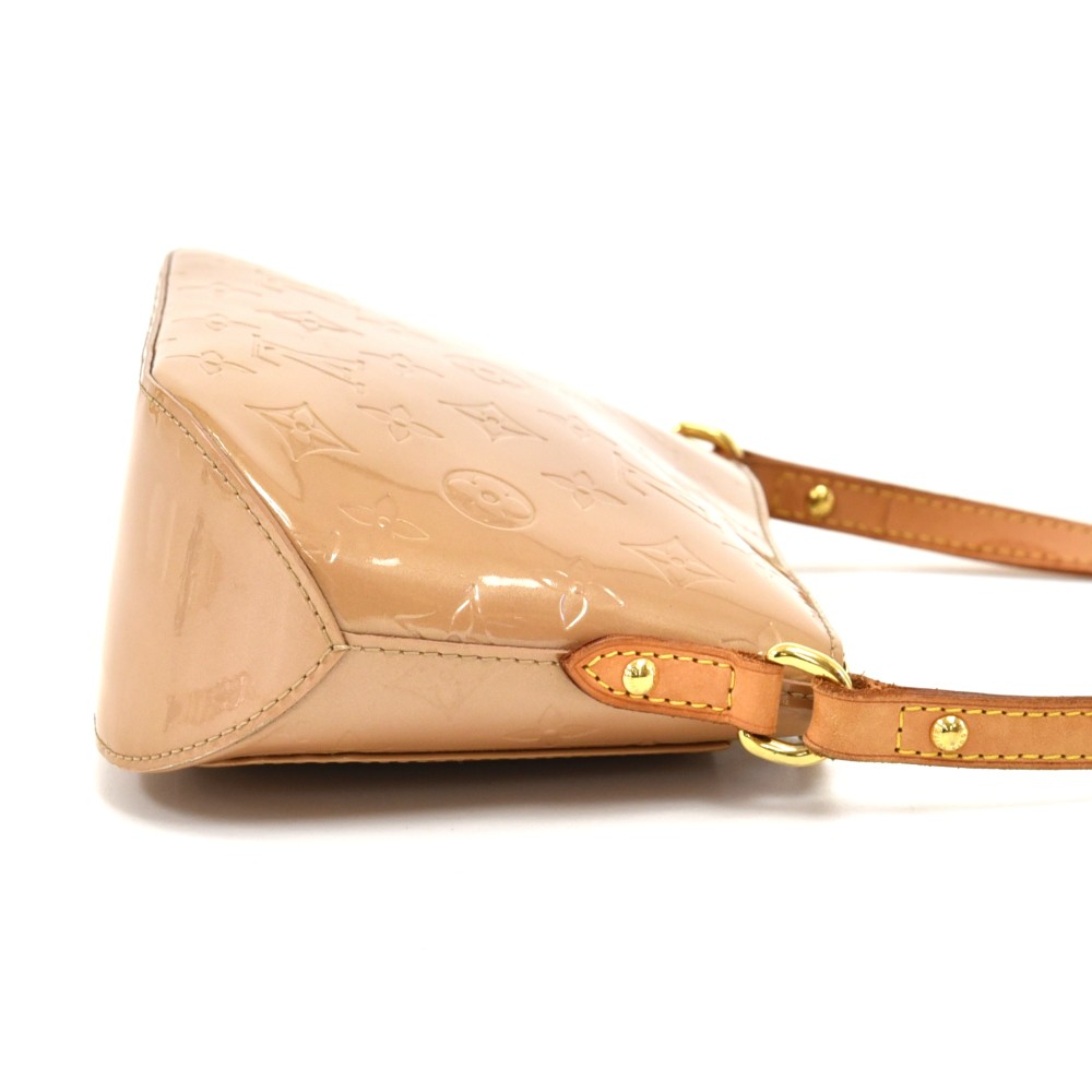 Louis Vuitton Vernis Minna Street Bag - Neutrals Shoulder Bags, Handbags -  LOU124960