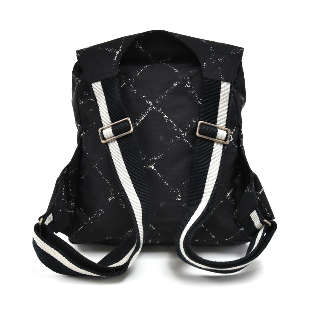 Sell Chanel Vintage Mini Drawstring Backpack - Black