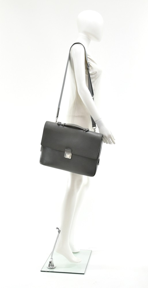 Louis Vuitton Glacier Grey Taiga Leather Vassili PM Messenger Bag