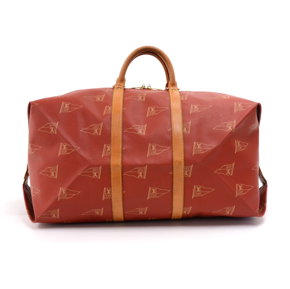 Louis Vuitton Red 1995 LV Cup Travel Bag Brown Leather Plastic ref.171029 -  Joli Closet