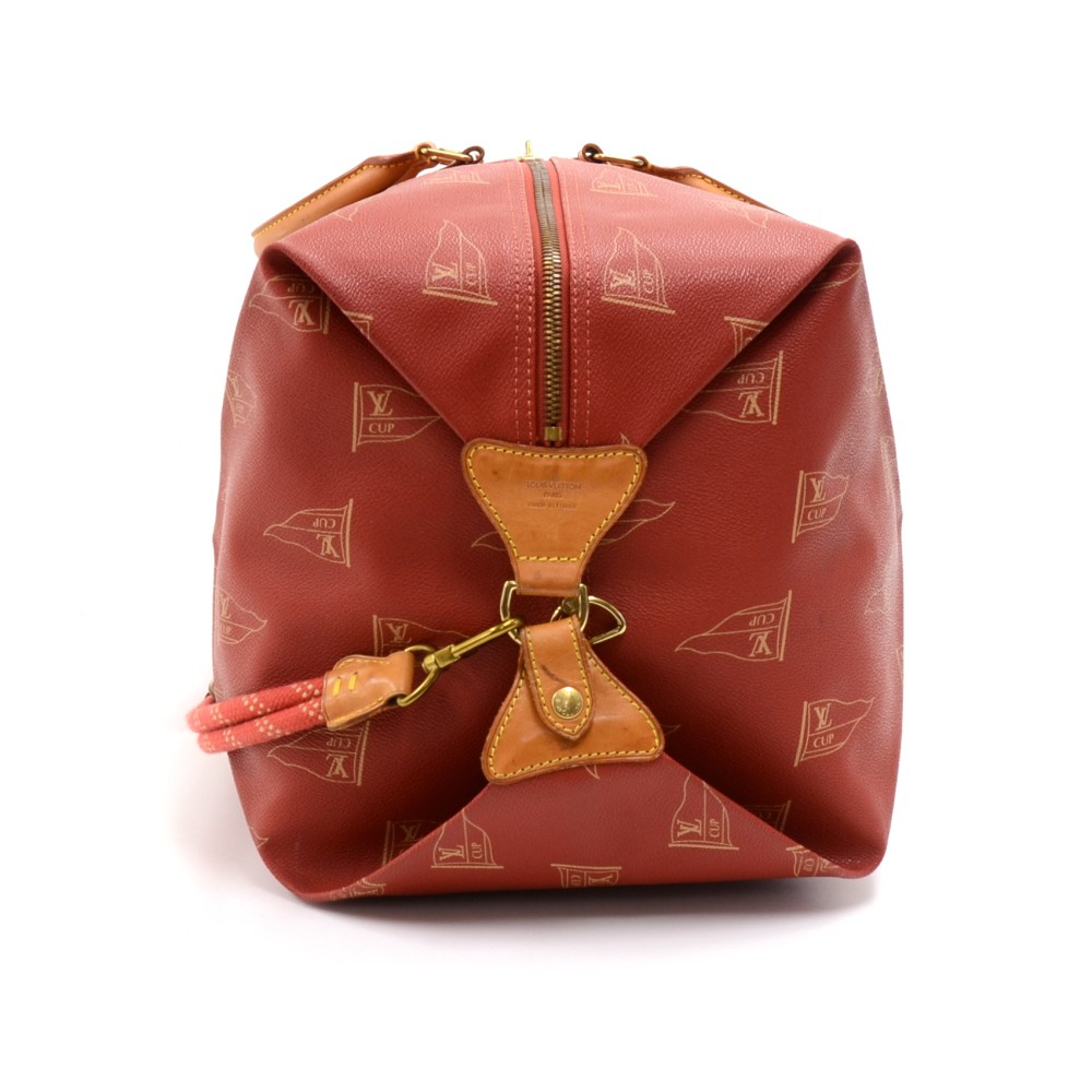 Louis Vuitton Red 1995 LV Cup Travel Bag Brown Leather Plastic ref.171029 -  Joli Closet