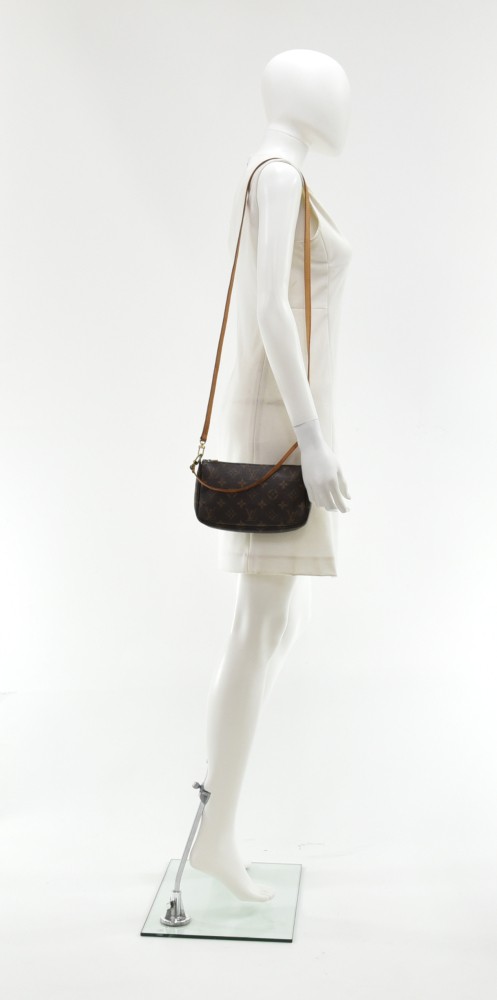 Louis Vuitton Monogram Canvas Pochette Accessoires Shoulder Strap – I MISS  YOU VINTAGE
