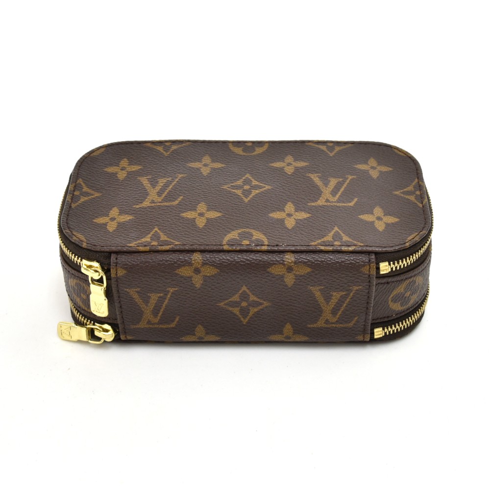 Louis Vuitton 2002 pre - owned Trousse Blush PM cosmetic bag Bags - Lv  Damier Pre - Owned Bags
