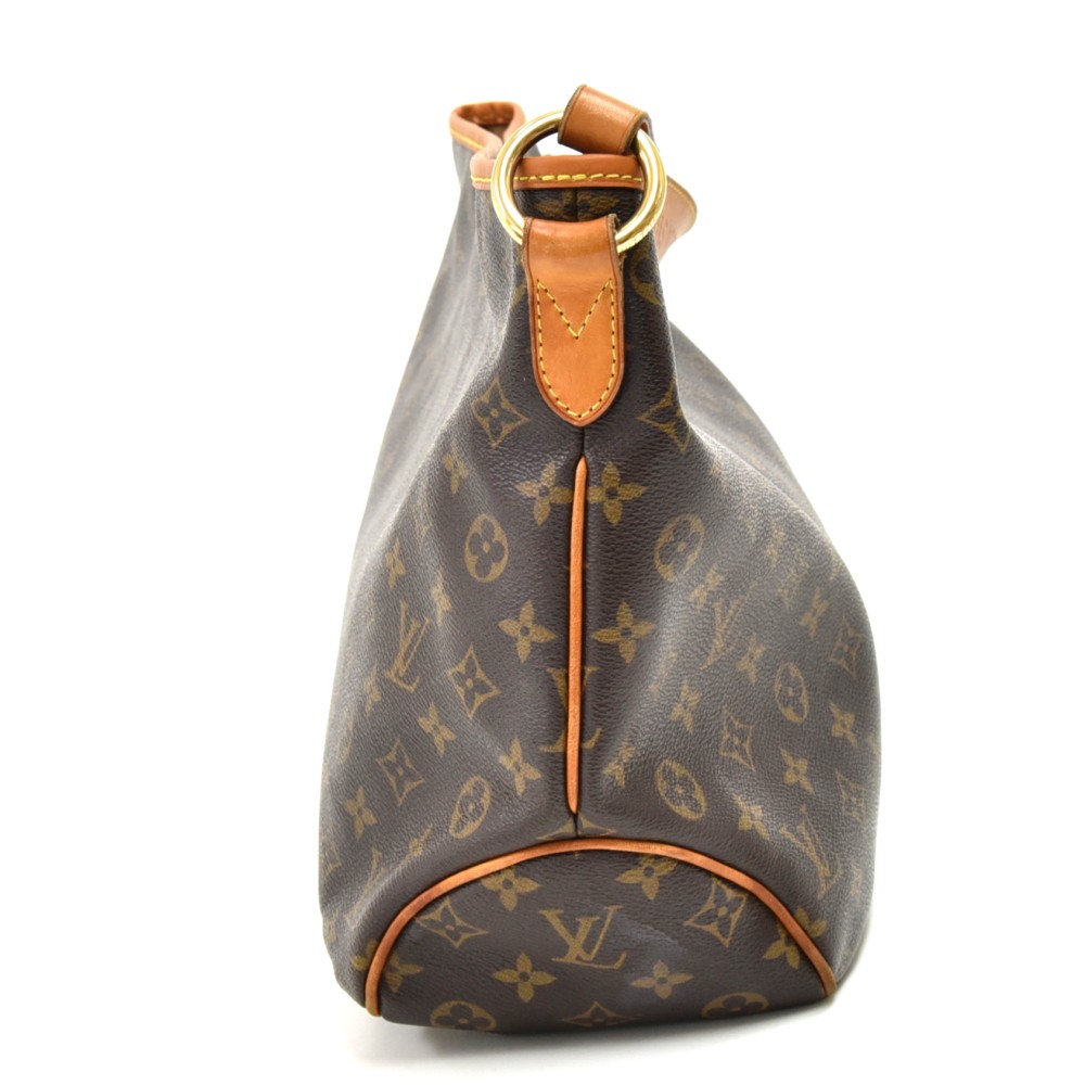 Authentic Louis Vuitton Monogram Canvas Delightful PM Shoulder Bag for Sale  in Cold Spring Harbor, NY - OfferUp