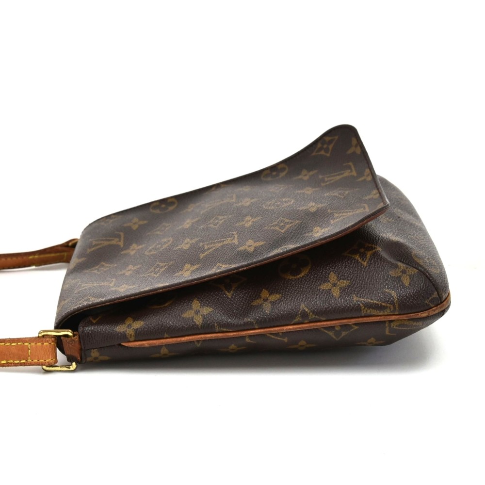Louis Vuitton Musette Salsa Crossbody Bag - For Sale on 1stDibs  louis  vuitton inventpdr backpack, salsa cross body, louis vuitton crossbody