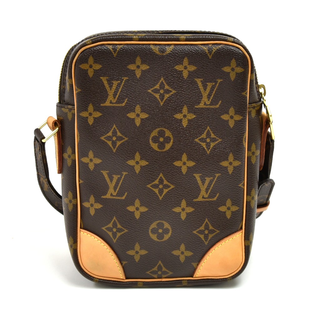 Louis Vuitton Monogram Waterproof Voyage Messenger Bag - Brown Messenger  Bags, Bags - LOU125643