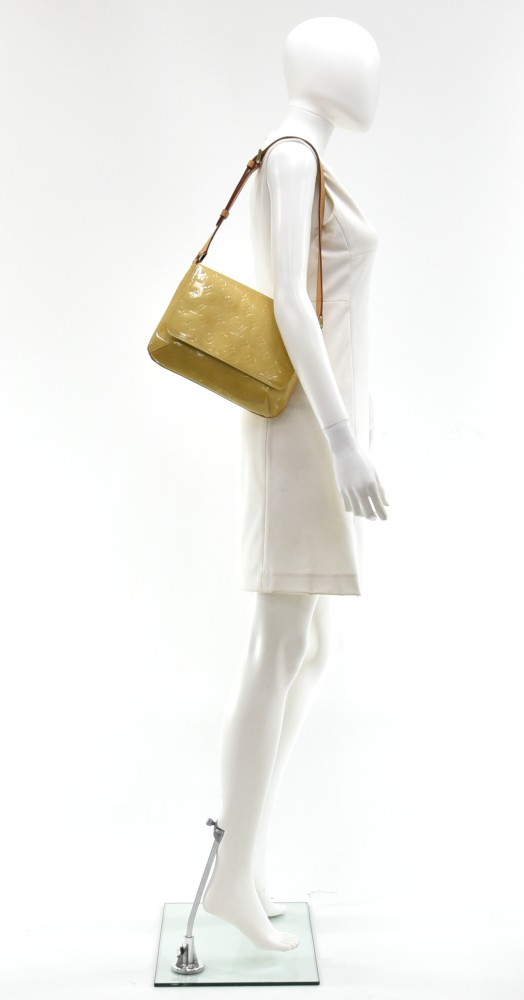 Louis Vuitton Thompson Street bag Golden Patent leather ref.73734 - Joli  Closet