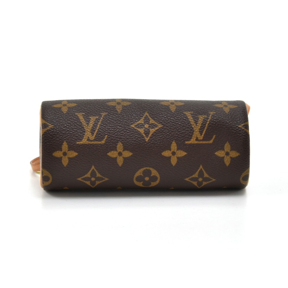 Pochette - Hand - Bag - N51985 – Louis Vuitton Papillon Monogram Canvas - La  cote des sacs Louis Vuitton Pégase Légère doccasion - Damier - Pouch - Louis  - Accessoires - Vuitton