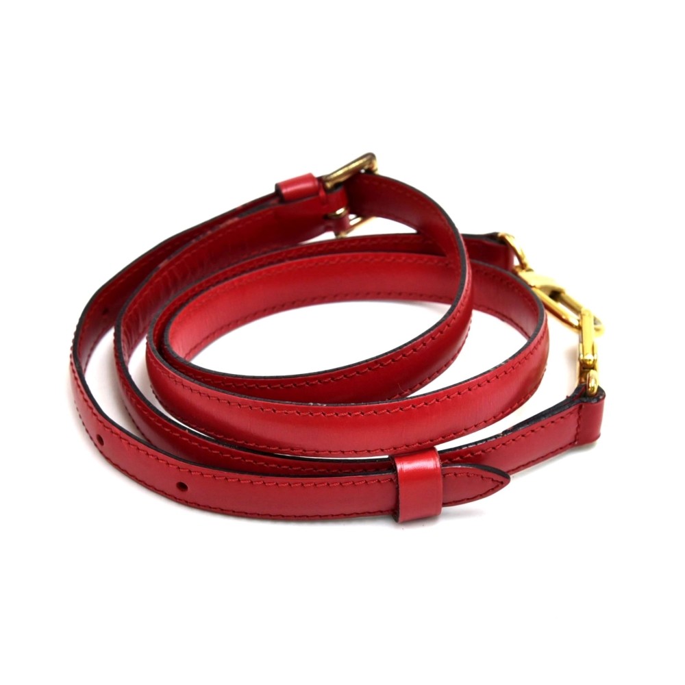 Red and mono louis vuitton shoulder strap Leather ref.237297 - Joli Closet