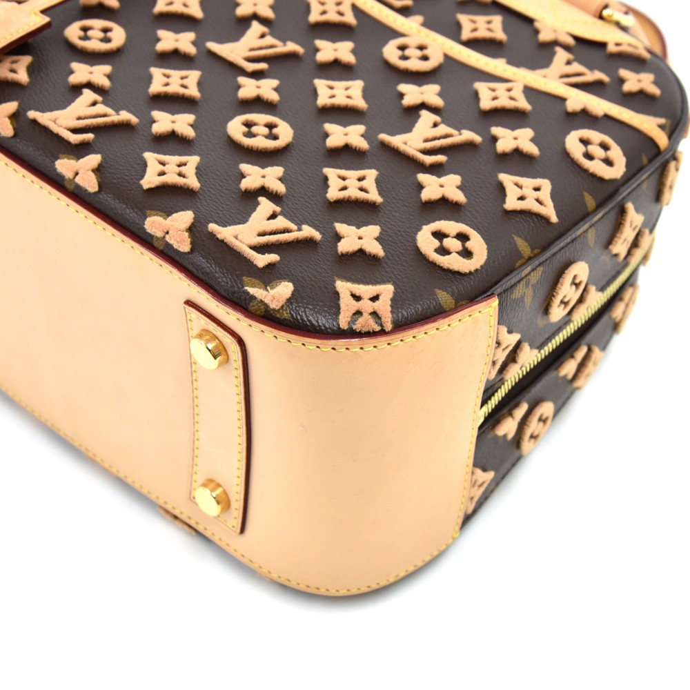 Louis Vuitton Caramel Monogram Coated Canvas Tuffetage Deauville Cube Bag  at 1stDibs