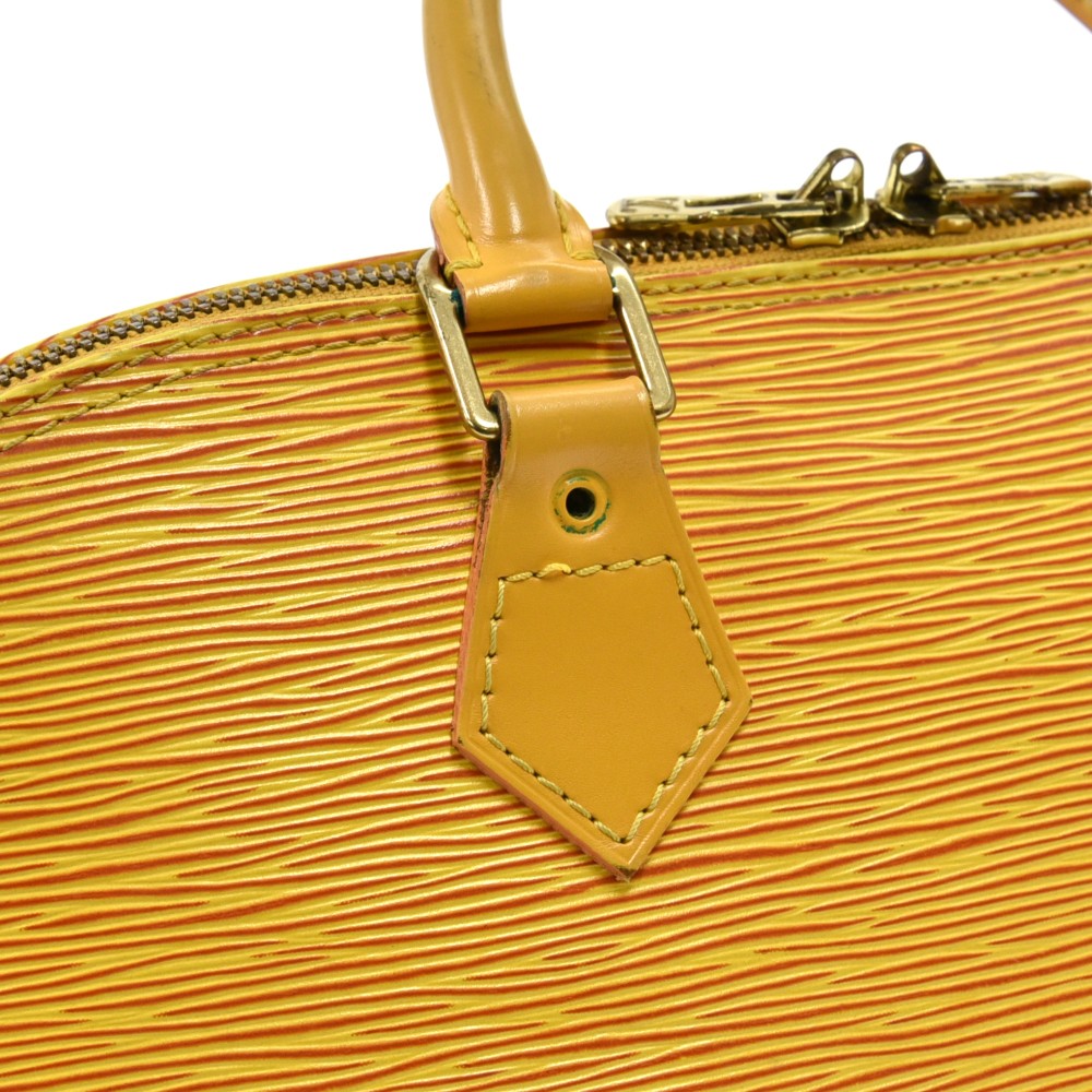 Worn** Authentic 2000 Vintage Louis Vuitton Yellow Epi Leather Long - Ruby  Lane