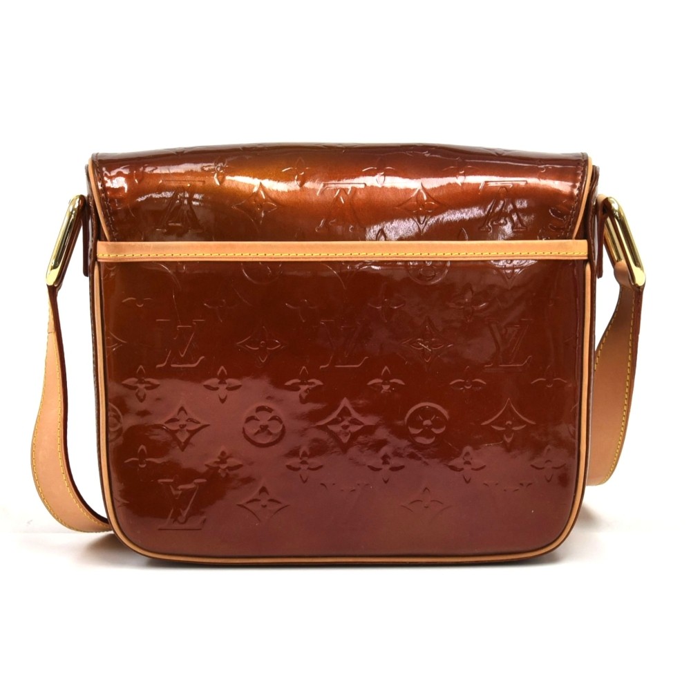Kensington patent leather crossbody bag Louis Vuitton Brown in Patent  leather - 32144019