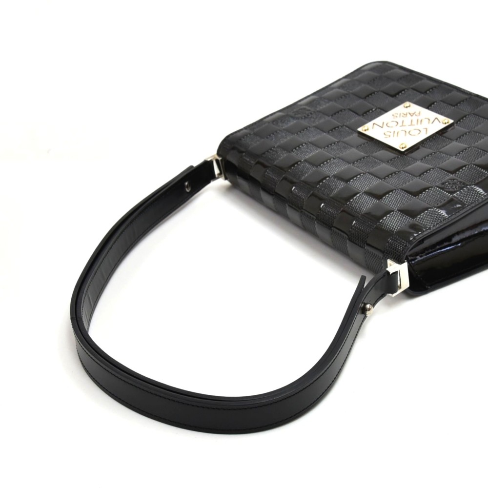 Louis Vuitton Black Damier Vernis Cabaret Club Flap Bag 40lvs625 at 1stDibs
