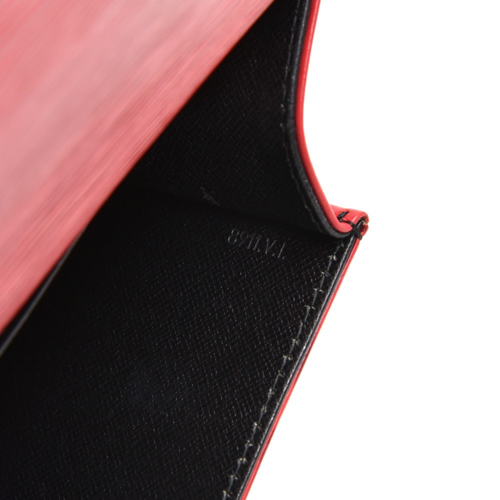 Red Louis Vuitton Epi Lena Clutch Bag – Designer Revival