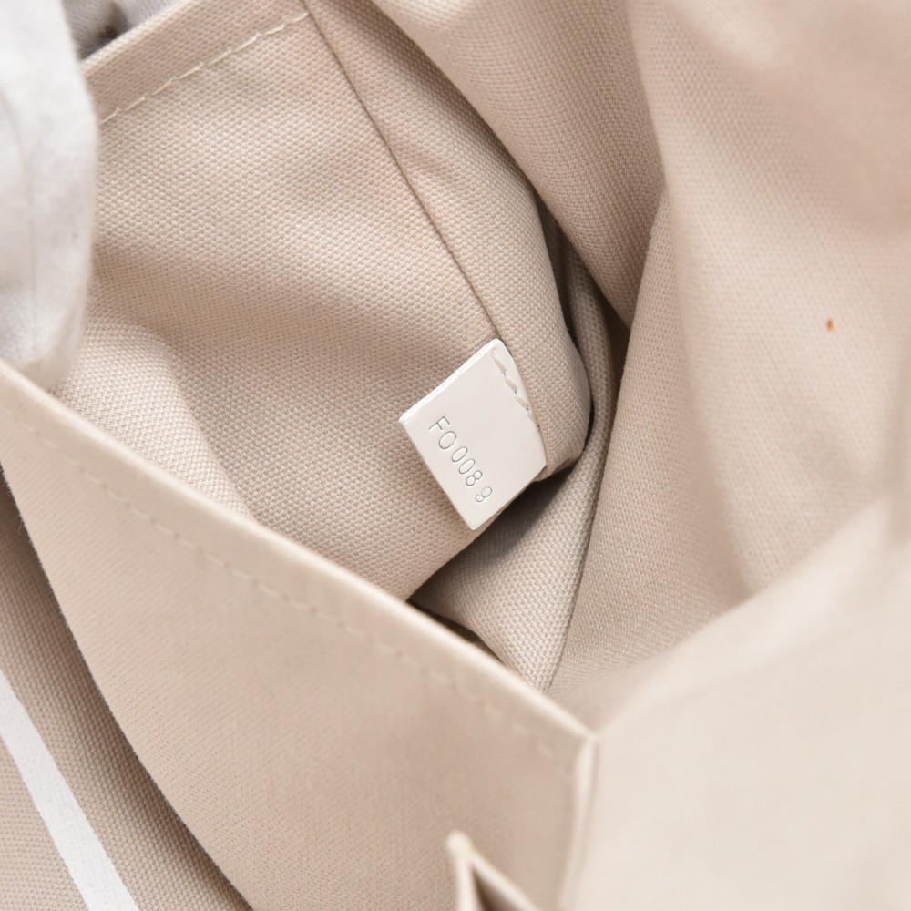 Louis Vuitton Brown Cabas Ipanema PM White Beige Leather Cloth Pony-style  calfskin Cloth ref.479328 - Joli Closet