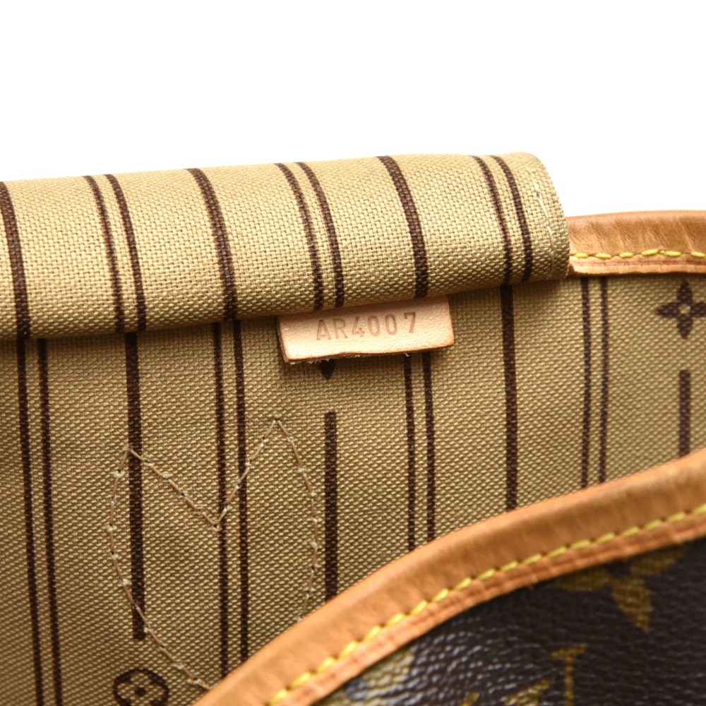 Louis Vuitton Rêverie Handbag 344174