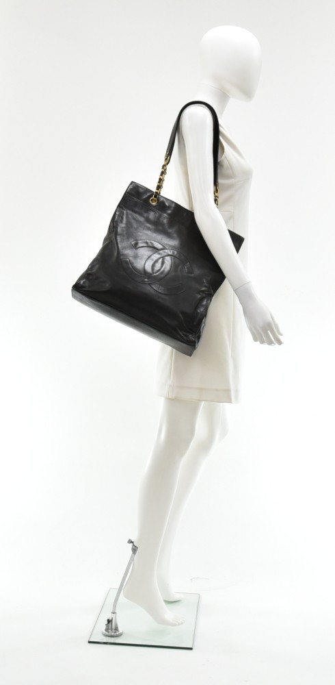 Chanel Vintage Chanel Large CC Logo Black Lambskin Leather Shopping