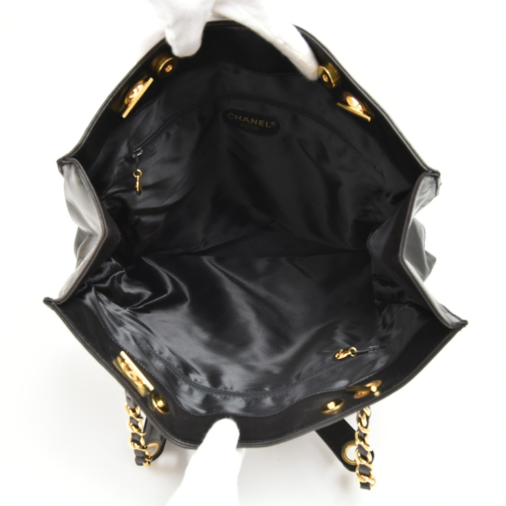 chanel vintage top handle bag black